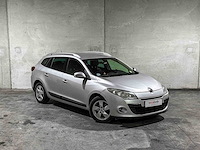 Renault mégane estate 1.9 dci dynamique 131pk 2010, 7-xnn-90 - afbeelding 37 van  40