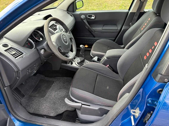 Renault mégane grand tour 1.6 16v business line, 12-xh-fh - afbeelding 5 van  30