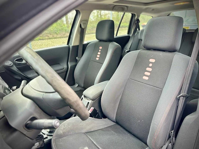 Renault mégane grand tour 1.6 16v business line, 60xxhr - afbeelding 15 van  17