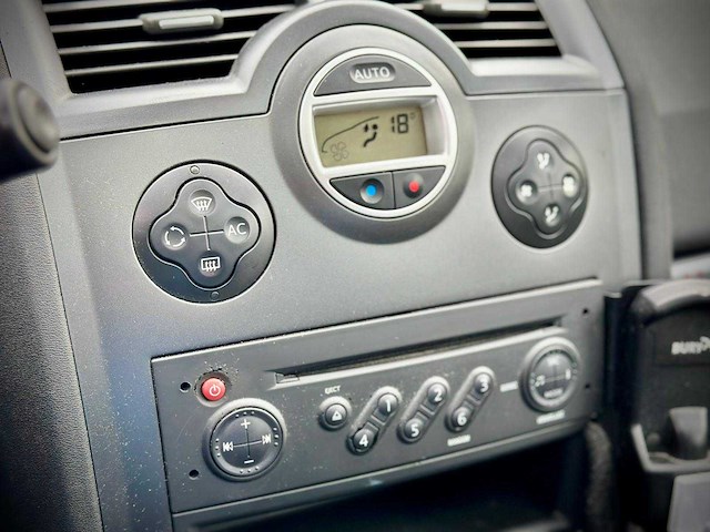 Renault mégane grand tour 1.6 16v business line, 60xxhr - afbeelding 7 van  17