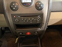Renault mégane grand tour 1.6-16v dynam, 15-tj-pp - afbeelding 3 van  15