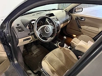 Renault mégane grand tour 1.6-16v dynam, 15-tj-pp - afbeelding 12 van  15