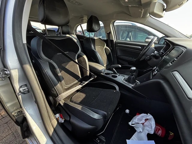 Renault megane intens gpf tce 116, 2019 - afbeelding 21 van  31