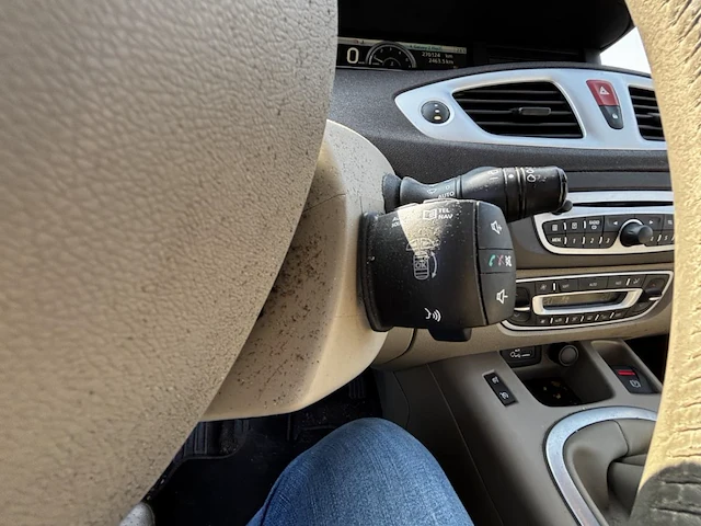 Renault megane scenic, 2009 - afbeelding 17 van  33