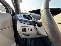 Renault megane scenic, 2009 - afbeelding 18 van  33