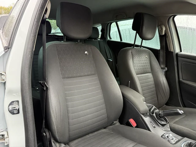 Renault megane sw 1.5 dci energy limited,2016 - afbeelding 18 van  33