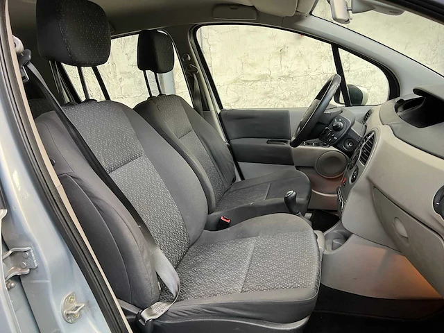 Renault modus 1.4-16v 98pk 2005, 51-rb-dv - afbeelding 28 van  35