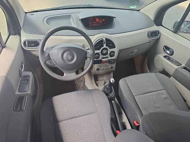 Renault modus 1.4-16v authentique luxe 2005 | 61-tj-jb - afbeelding 13 van  17