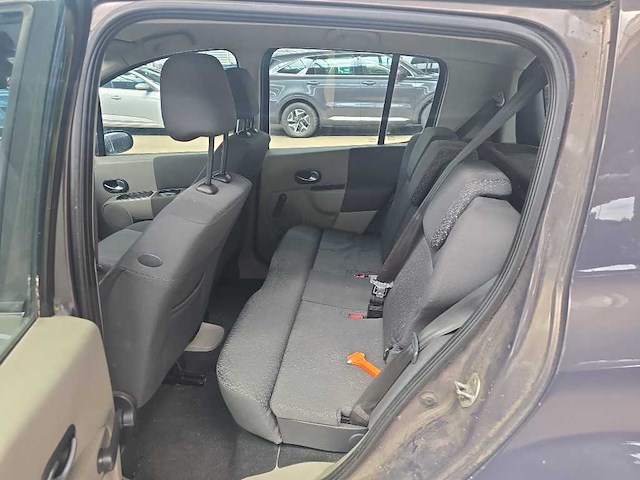 Renault modus 1.4-16v authentique luxe 2005 | 61-tj-jb - afbeelding 15 van  17