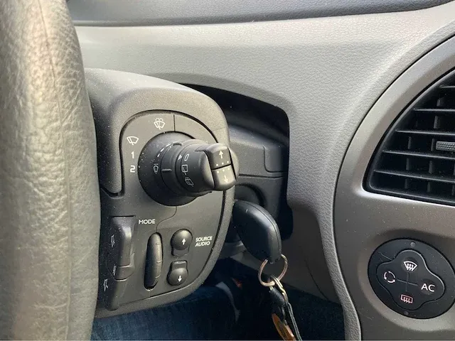 Renault modus personenauto - afbeelding 8 van  22