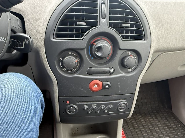 Renault modus,2005 - afbeelding 2 van  26