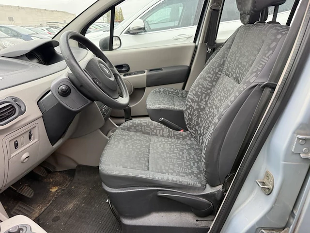 Renault modus,2005 - afbeelding 24 van  26