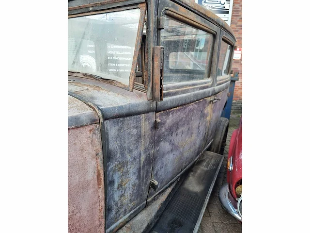 Renault mona stella sedan 1930 - afbeelding 10 van  18