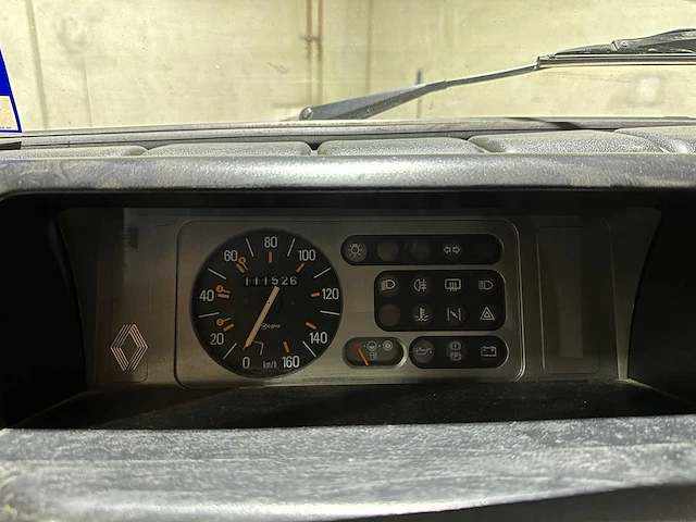 Renault r5 tl 3-deurs 45pk 1983, s-440-lj - afbeelding 15 van  39