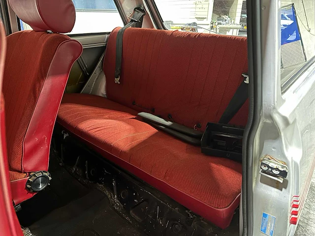 Renault r5 tl 3-deurs 45pk 1983, s-440-lj - afbeelding 21 van  39