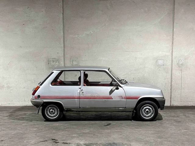 Renault r5 tl 3-deurs 45pk 1983, s-440-lj - afbeelding 38 van  39