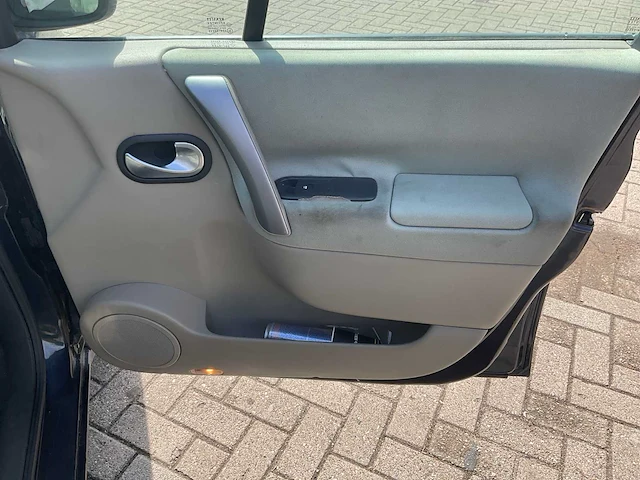 Renault scénic 02-tl-bp - afbeelding 8 van  29