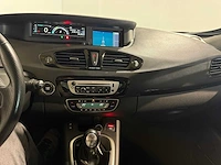 Renault scénic 1.2 tce bose, 9-kzr-67 - afbeelding 2 van  13