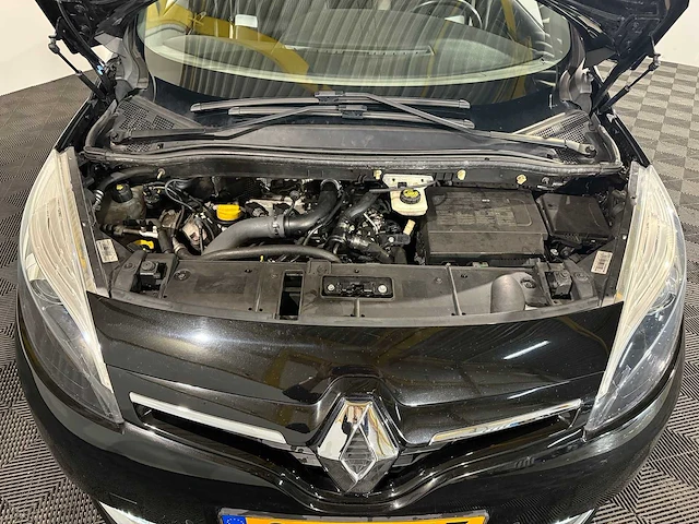 Renault scénic 1.2 tce bose, 9-kzr-67 - afbeelding 4 van  13
