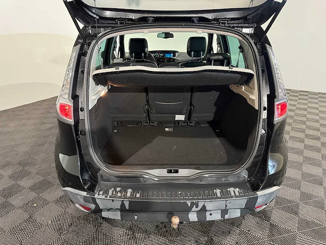 Renault scénic 1.2 tce bose, 9-kzr-67 - afbeelding 8 van  13