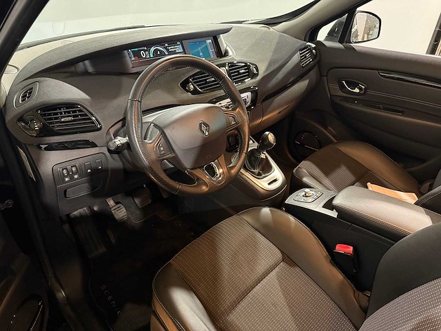 Renault scénic 1.2 tce bose, 9-kzr-67 - afbeelding 12 van  13