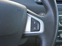 Renault scénic 1.4 tce bose | jk-985-r | 2012 | volledige historie | - afbeelding 3 van  33