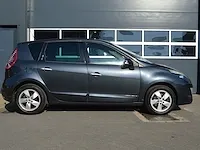 Renault scénic 1.4 tce bose | jk-985-r | 2012 | volledige historie | - afbeelding 7 van  33