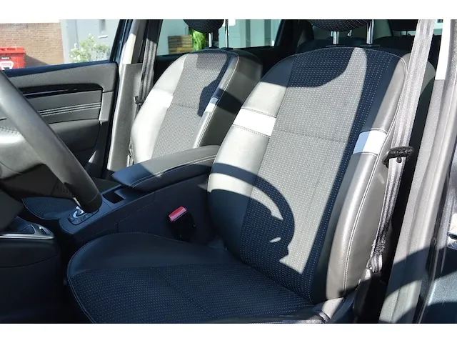 Renault scénic 1.4 tce bose | jk-985-r | 2012 | volledige historie | - afbeelding 8 van  33