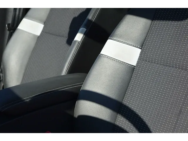Renault scénic 1.4 tce bose | jk-985-r | 2012 | volledige historie | - afbeelding 9 van  33