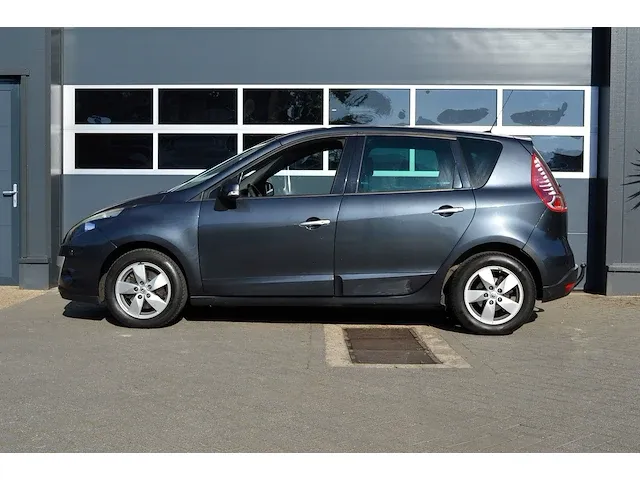Renault scénic 1.4 tce bose | jk-985-r | 2012 | volledige historie | - afbeelding 29 van  33