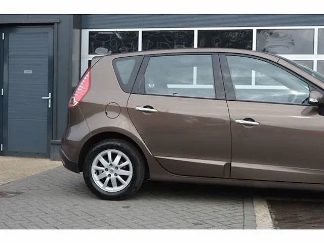 Renault scénic 1.4 tce privilege | 1-xbh-15 | 2010 | volledige historie | - afbeelding 4 van  43