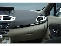Renault scénic 1.4 tce privilege | 1-xbh-15 | 2010 | volledige historie | - afbeelding 29 van  43