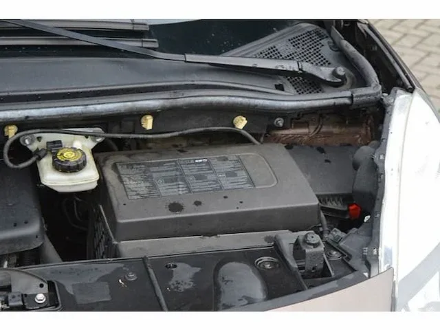 Renault scénic 1.4 tce privilege | 1-xbh-15 | 2010 | volledige historie | - afbeelding 38 van  43