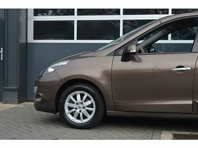 Renault scénic 1.4 tce privilege | 1-xbh-15 | 2010 | volledige historie | - afbeelding 41 van  43