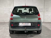 Renault scénic 1.6-16v dynamic comfort 111pk 2005, 28-sf-kn - afbeelding 4 van  39