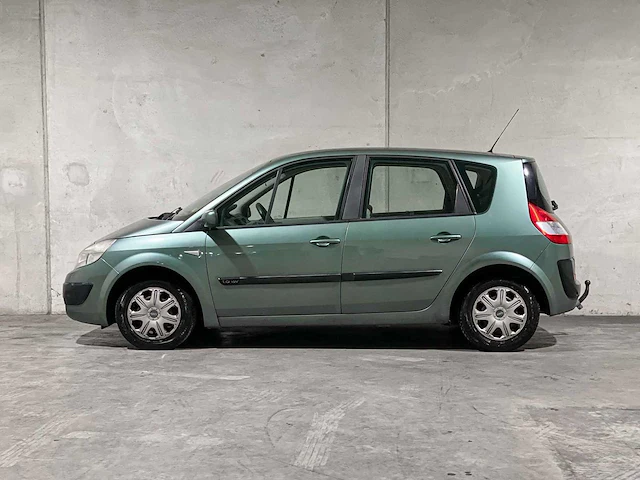 Renault scénic 1.6-16v dynamic comfort 111pk 2005, 28-sf-kn - afbeelding 8 van  39
