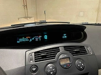Renault scénic 1.6-16v dynamic comfort 111pk 2005, 28-sf-kn - afbeelding 18 van  39