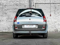 Renault scénic 1.6-16v expr. basis 113pk 2004, 20-pr-dk - afbeelding 2 van  30