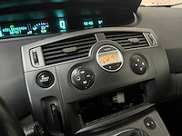Renault scénic 1.6-16v expr. basis 113pk 2004, 20-pr-dk - afbeelding 15 van  30