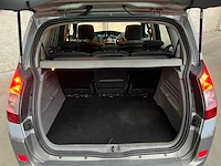 Renault scénic 1.6-16v expr. basis 113pk 2004, 20-pr-dk - afbeelding 22 van  30