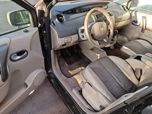 Renault scénic 1.6-16v priv. comf , 62-pr-nl - afbeelding 11 van  15