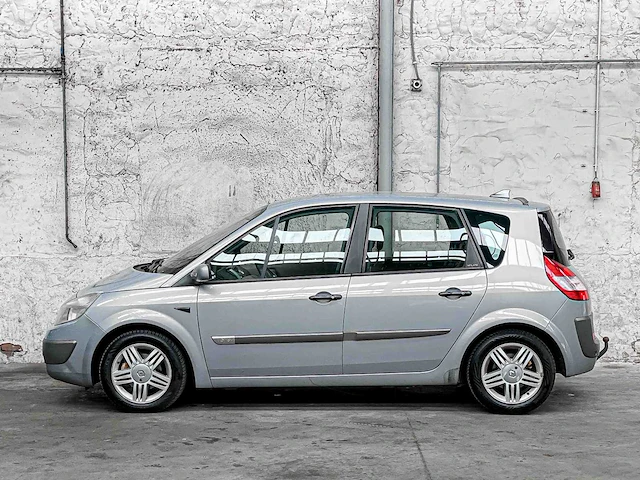 Renault scénic 1.6-16v priv.luxe 113pk 2004, 97-ntg-1 - afbeelding 9 van  38