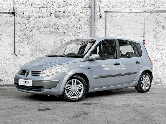 Renault scénic 1.6-16v priv.luxe 113pk 2004, 97-ntg-1 - afbeelding 1 van  38