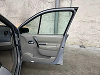 Renault scénic 1.6-16v priv.luxe 113pk 2004, 97-ntg-1 - afbeelding 26 van  38