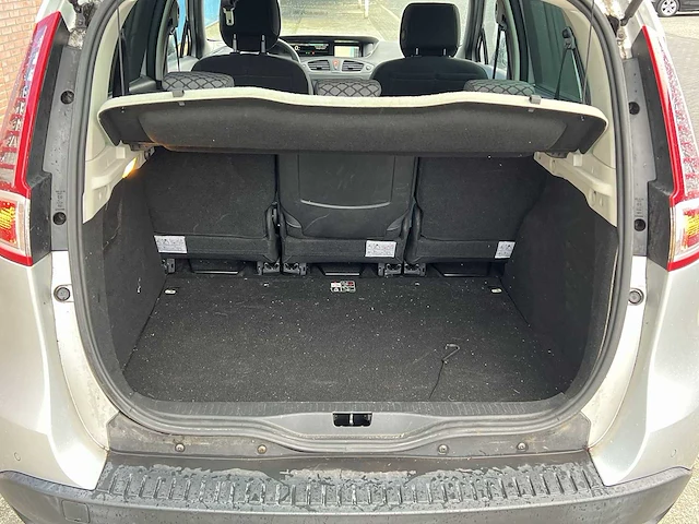 Renault scénic 1.6 dci parisiènne 2011 | 76-rlg-4 - afbeelding 18 van  31