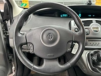 Renault scénic 2.0-16v dynamique 2007 | 21-xj-tj - afbeelding 2 van  19