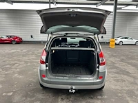 Renault scénic 2.0-16v dynamique 2007 | 21-xj-tj - afbeelding 10 van  19
