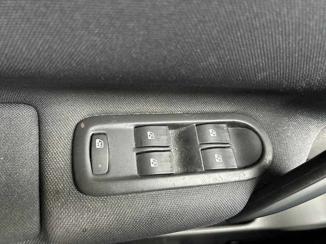 Renault scénic 2.0-16v dynamique 2007 | 21-xj-tj - afbeelding 19 van  19