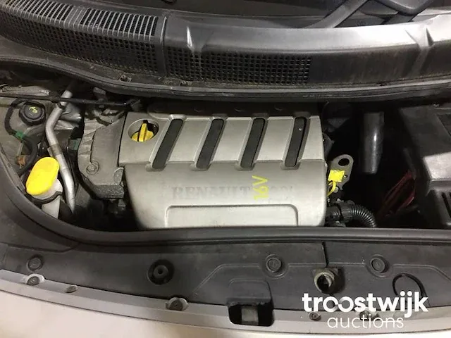 Renault scenic 2.0-16v priv.luxe automaat, 04-nl-gv - afbeelding 19 van  21