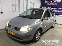 Renault scenic 2.0-16v priv.luxe automaat, 04-nl-gv - afbeelding 1 van  21